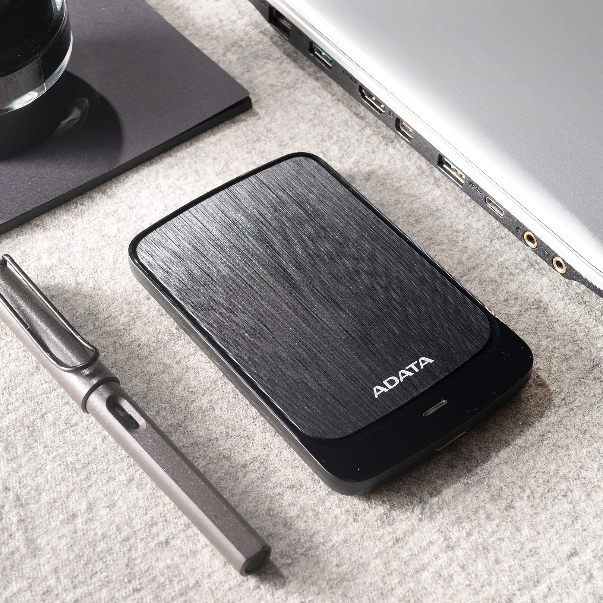 adata-hv320-externe-festplatte-2tb-schlank-schocksensoren-usb-3-2-gen1-aes-256-b image 2